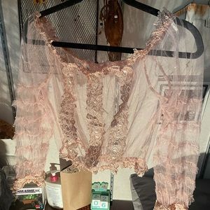 Lace off shoulder top Large